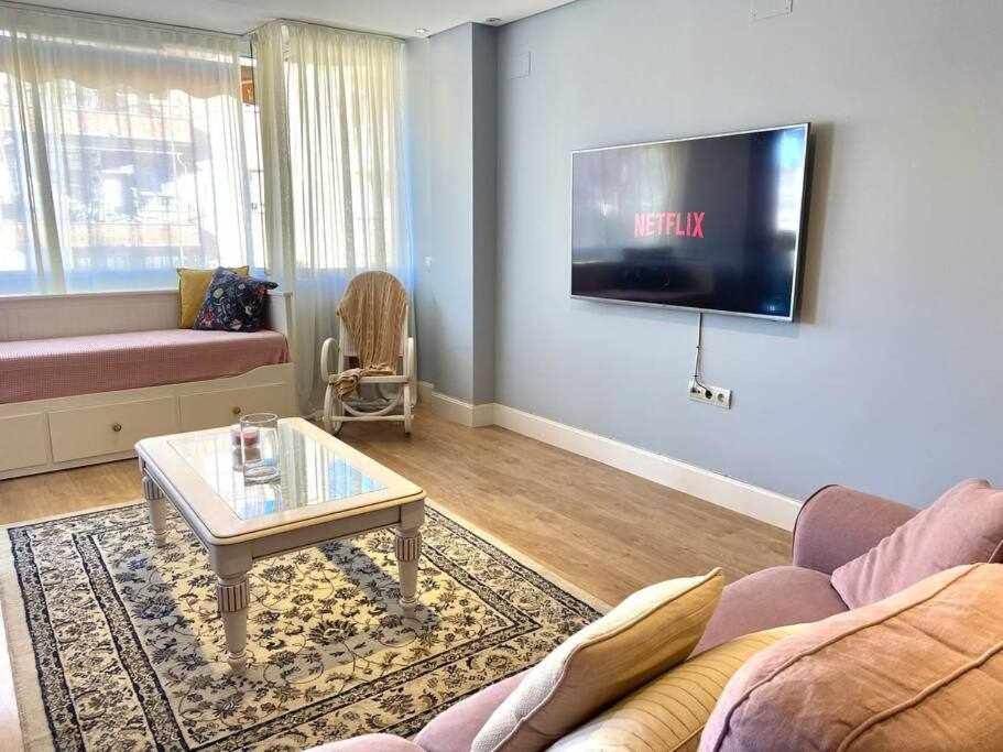Torrelegancia By Solymar Holiday Torre Del Mar Dış mekan fotoğraf